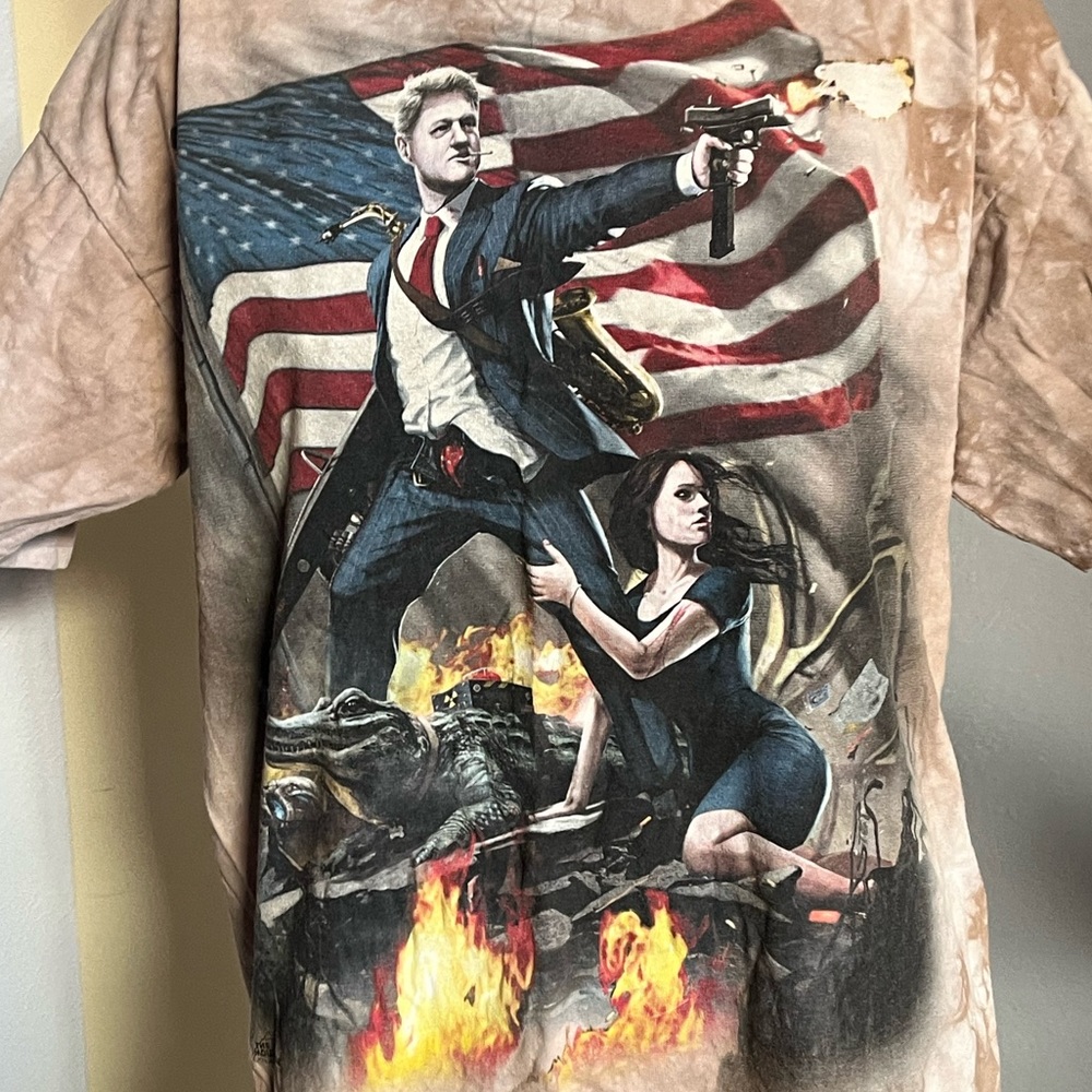 Bill Clinton Monica Lewinsky graphic tee